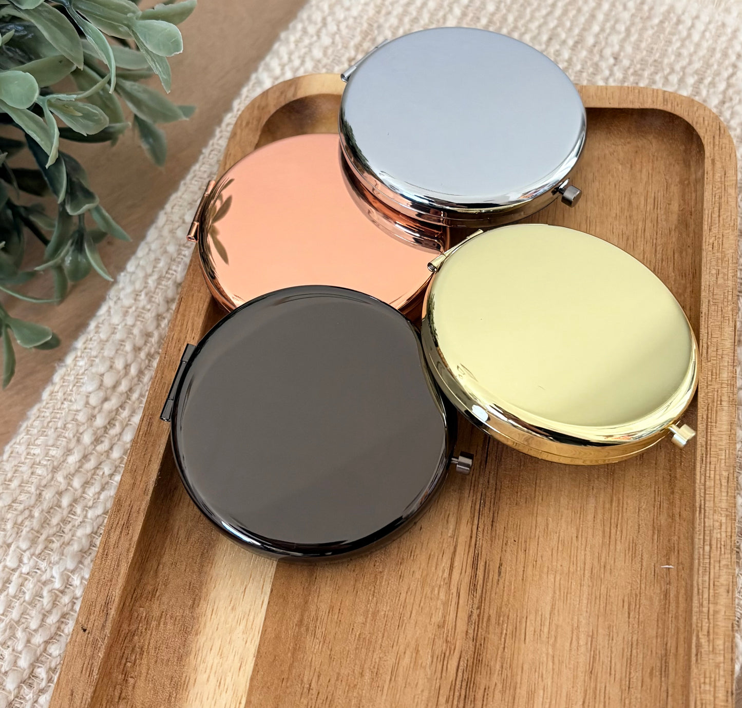 Personalized Compact Mirror